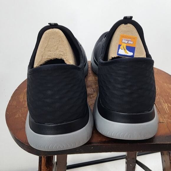 New NWOB Men's Skechers Slip Ins Air Cooled Memory Foam Black Sneakers Size 9 - Picture 3 of 7